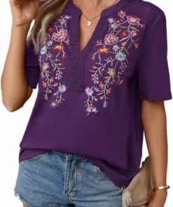 Embroidered Floral Tee UN47